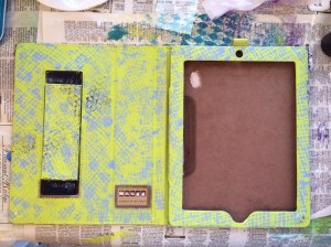 MOMM_iPad_Case_Inside.JPG